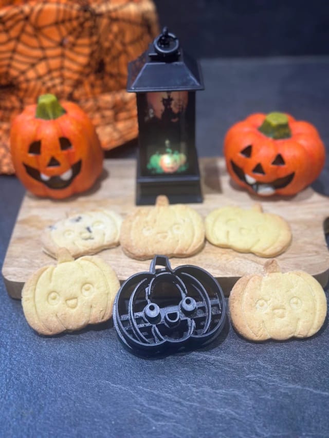 Halloween Pumpkin Cookie Cutter
