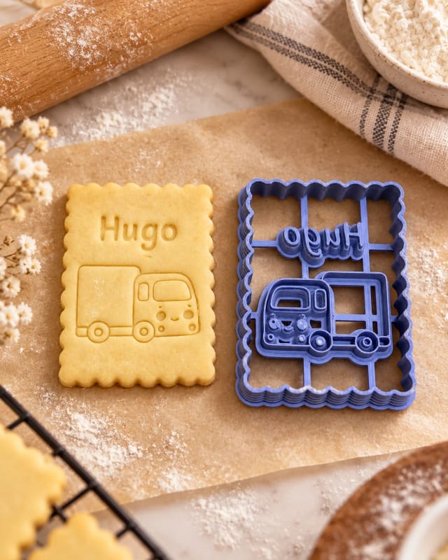 Emporte-pièce camion personnalisé prénom — biscuit rectangulaire