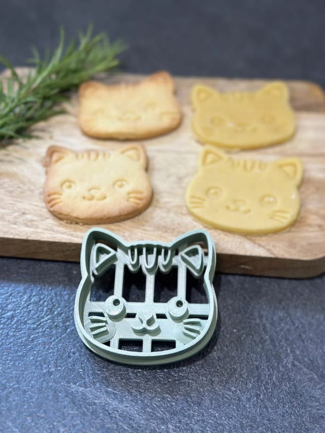 Kawaii Cat Cookie Cutter