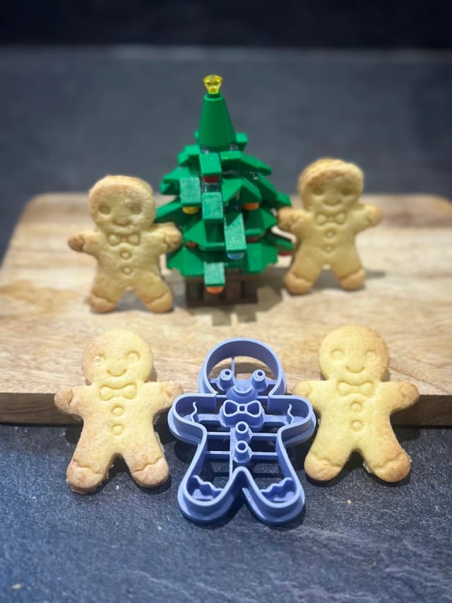 Tagliabiscotti pan di zenzero di Natale