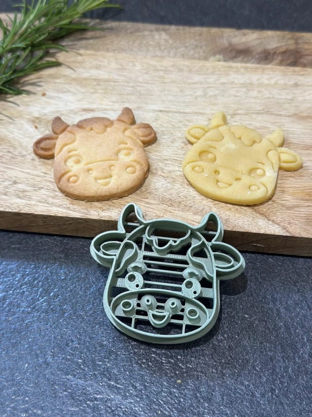Kawaii Cow Cookie Cutter