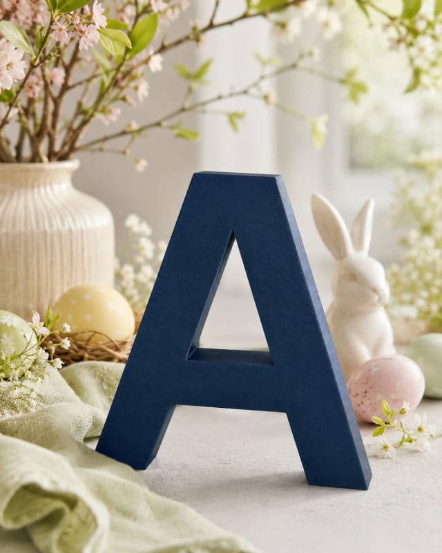 Personalized decorative letter 20 cm to stand or hang