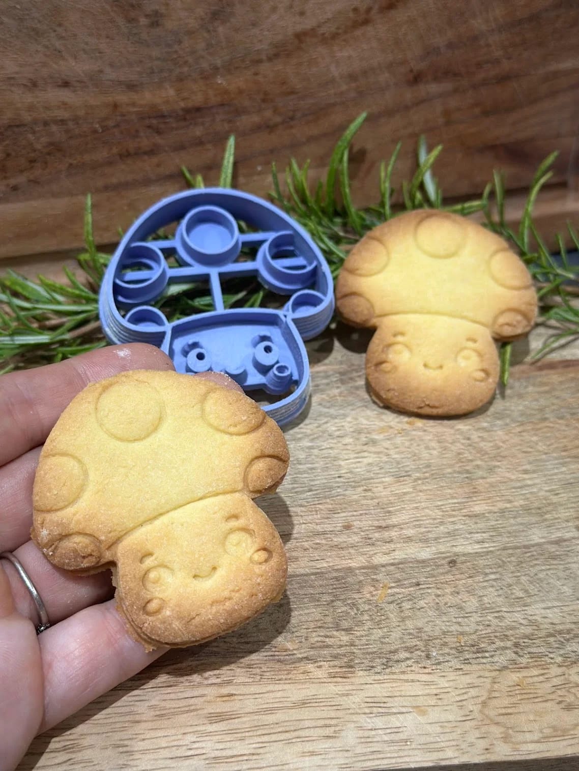 Emporte-pièce champignon kawaii — biscuits d'automne