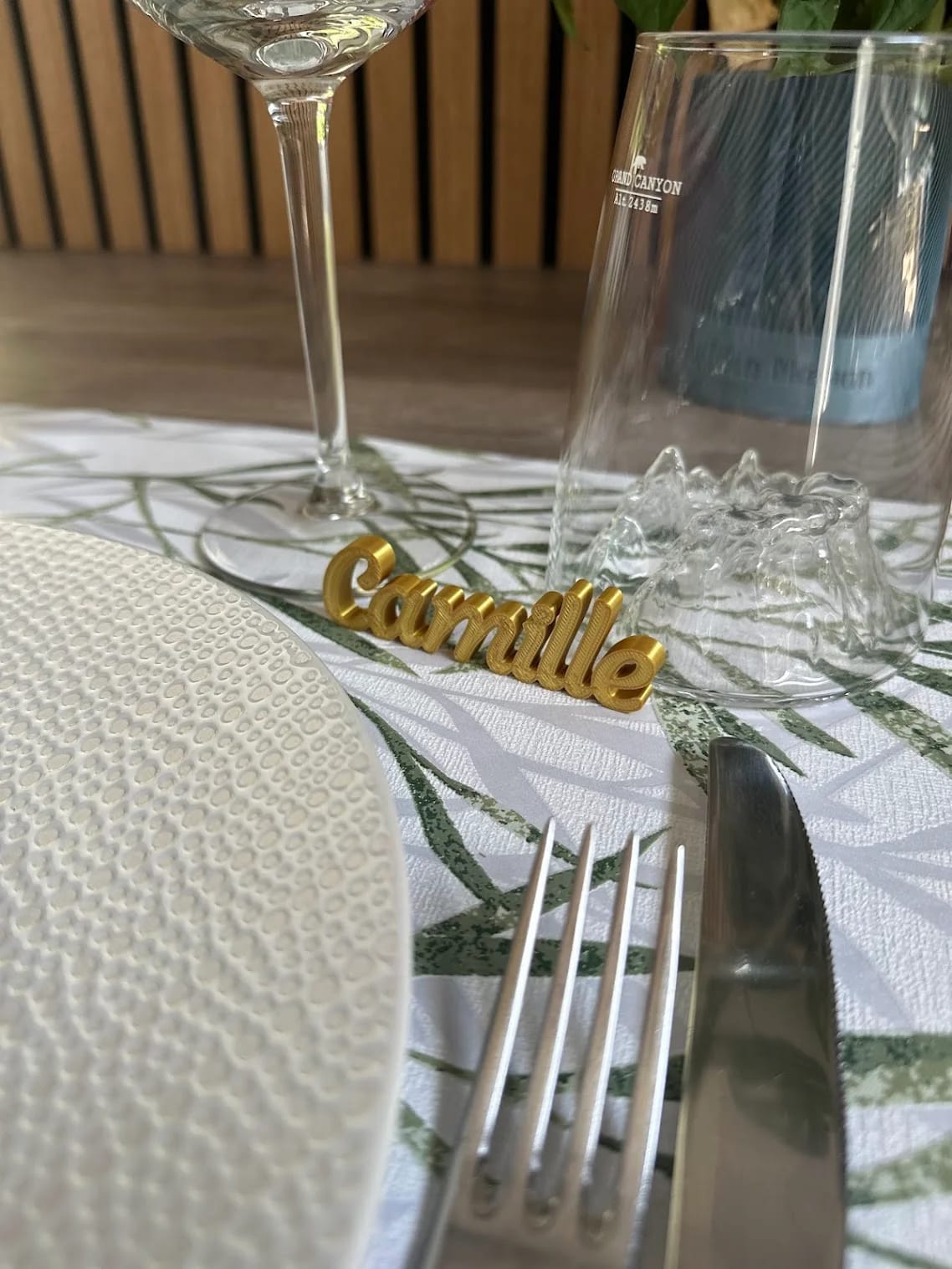 Tischkarte personalisiert mit Namen — in runder Schrift